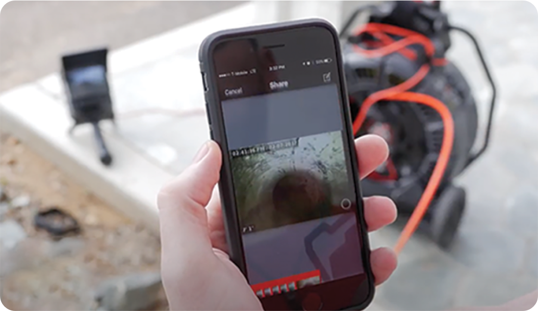 2016 HQx Live app in use